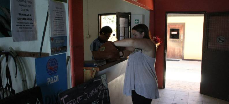 拉图基尼背包客潜水度假村(Ratu Kini Backpackers & Dive Resort)图片