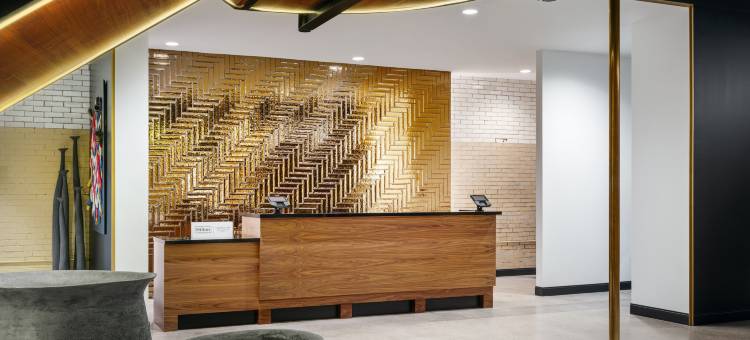 希尔顿绣锦藏品 诺布尔曼 沃斯堡(The Nobleman Fort Worth, Tapestry Collection by Hilton)图片