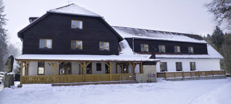 拉德辛啤酒厂气球酒店(Balónový Hotel a Pivovar Radešín)图片