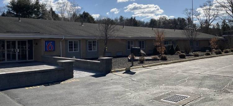 康涅狄格普特南 6 号汽车旅馆(Motel 6 Putnam, CT)图片
