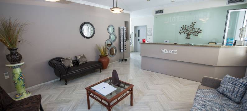 卡马里酒店(Aliki Hotel)图片