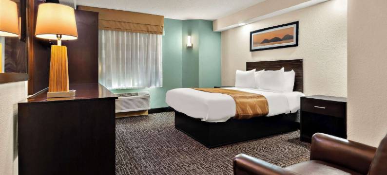 曼非斯东北 I-40 附近凯艺酒店(Quality Inn Memphis Northeast Near I-40)图片