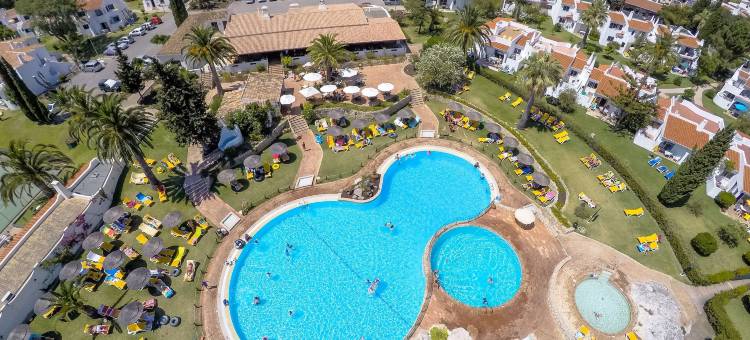 罗查拉瓦村度假酒店(Rocha Brava Village Resort)图片
