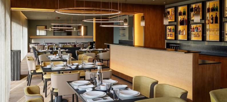 HOTEL PANORAMA 360 布雷斯堡(PANORAMA 360 Bourg en Bresse)图片