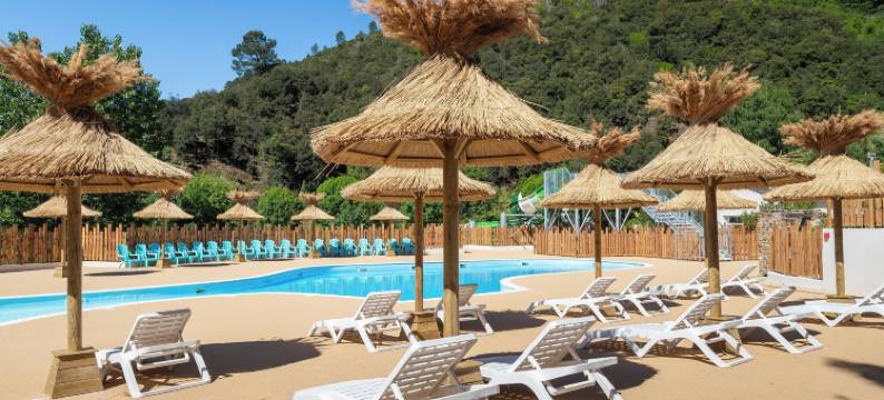 奥姆城堡露营地(Château de l'Hom)图片