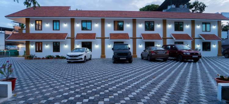 Treebo 西堡神圣(Treebo West Fort Divine)图片