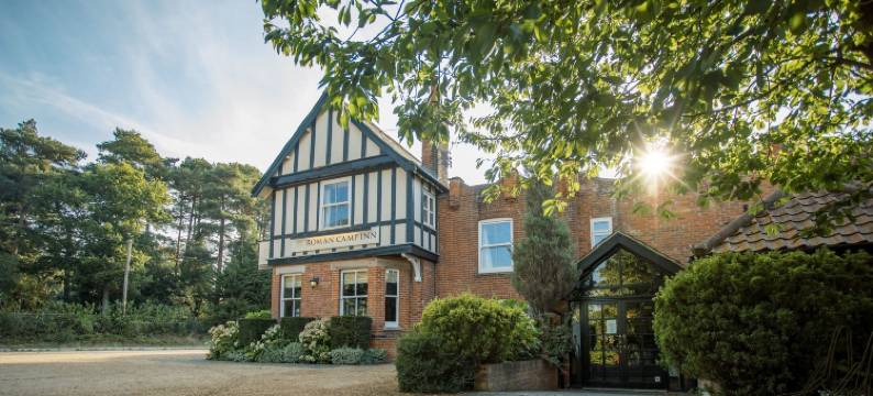 罗马旅馆露营酒店(The Roman Camp Inn)图片