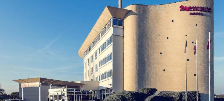 美居贡比涅南酒店(Hôtel Mercure Compiègne Sud)图片
