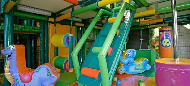 BS卡皮图拉西奥斯酒店(BS Capitulaciones)图片