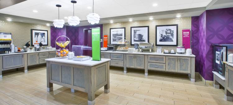 希尔顿欢朋套房酒店-奥克伍德村克利夫兰(Hampton Inn & Suites Cleveland/Oakwood Village)图片