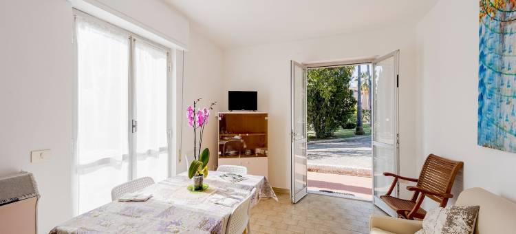 Loano Apartment with Pool for 6图片