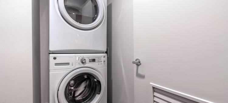 1BR + Den | Gym, Rooftop  | Bellevue | Sophari C图片