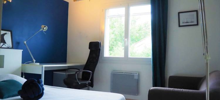 Holiday Home in Pertuis with Private Pool图片