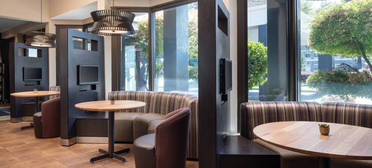 兰乔科尔多瓦萨克拉门托万怡酒店(Courtyard Sacramento Rancho Cordova)图片
