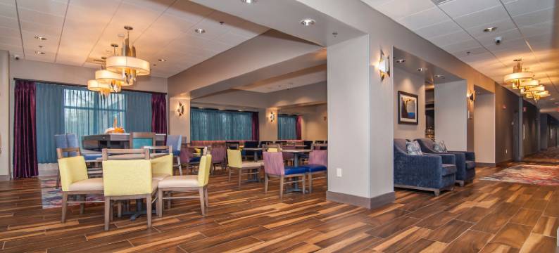 希尔顿欢朋酒店-挪利其(Hampton Inn by Hilton Norwich)图片