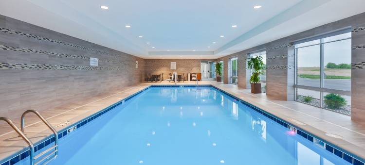 大急流城机场南智选假日套房酒店(Holiday Inn Express & Suites Grand Rapids Airport - South)图片