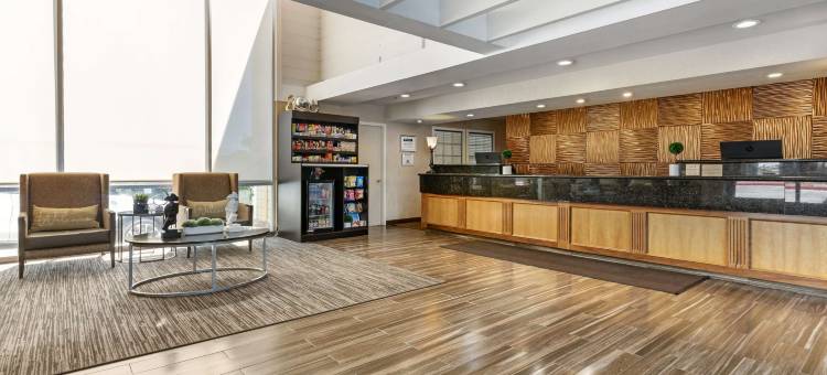 赫利泰治贝斯特韦斯特优质酒店(Best Western Plus Heritage Inn)图片