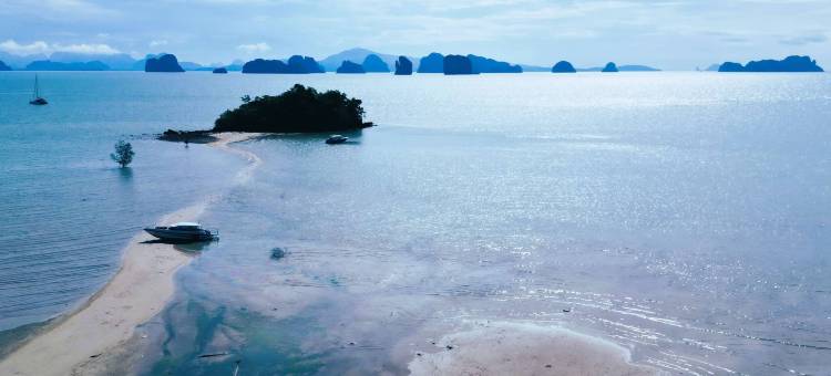 Serene Beach House on Ko Yao Noi with Private Garden图片