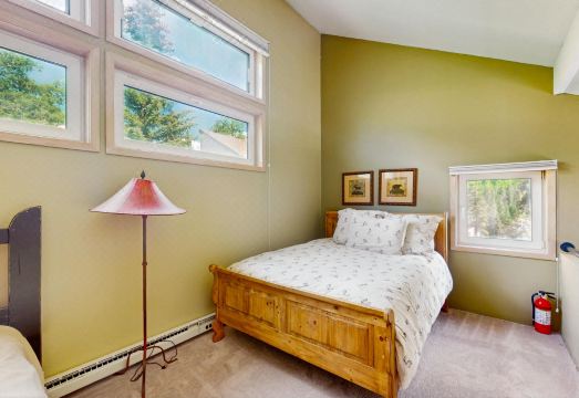 Pitkin Creek 13E Hotel Overview