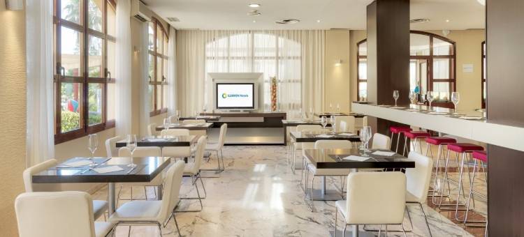 巴达霍斯幻觉高尔夫住宿(Ilunion Golf Badajoz)图片