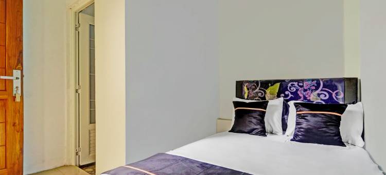 OYO 94834 阿琼娜民宿靠近塔曼(OYO 94834 Homestay Arjuna Near Taman Safari 2 Prigen)图片