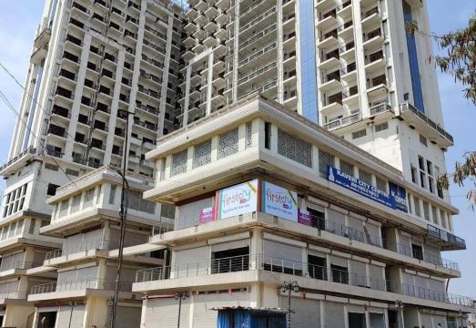 High sky in Hotel Overview