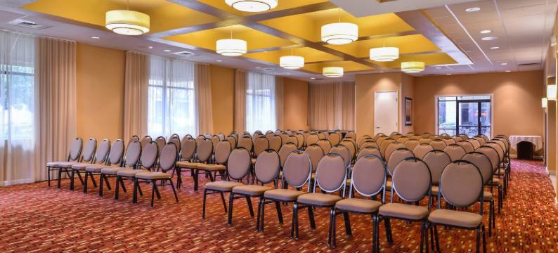 萨克拉门托市中心万怡酒店(Courtyard Sacramento Midtown)图片