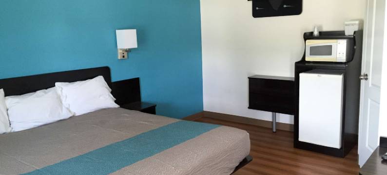 威斯康星杜奇恩 6 号汽车旅馆(Motel 6 Prairie du Chien, WI)图片