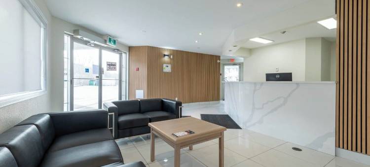 戈尔登温德姆速8酒店(Super 8 by Wyndham Golden)图片