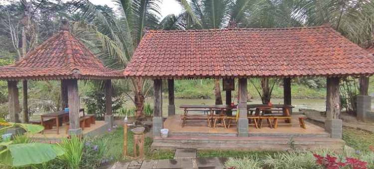 Oemah Tahu Banjarnegara Resto and Resort Mitra RedDoorz图片