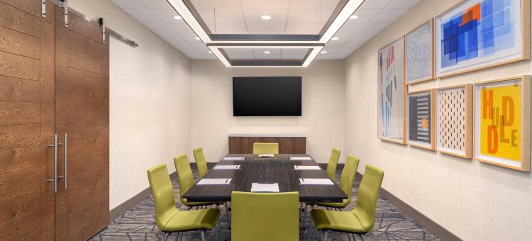 智选假日套房酒店布福德(Holiday Inn Express & Suites BUFORD NE - LAKE LANIER by IHG)图片