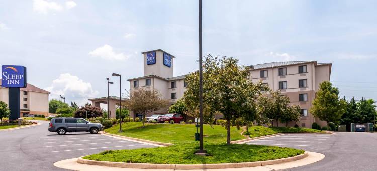 哈利森近大学舒眠套房酒店(Sleep Inn & Suites Harrisonburg Near University)图片