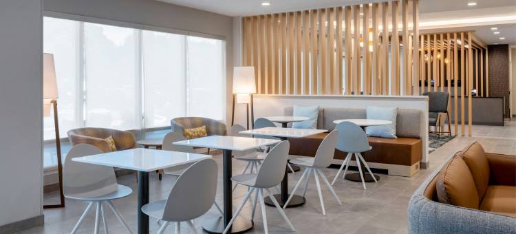 不伦瑞克的 TownePlace Suites 酒店由 Marriott(TownePlace Suites Brunswick)图片