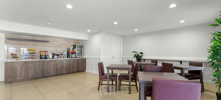 威尔逊红屋顶套房酒店(Red Roof Inn & Suites Wilson)图片