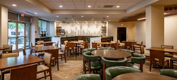达拉斯农民希尔顿逸林酒店(DoubleTree by Hilton Dallas - Farmers Branch)图片