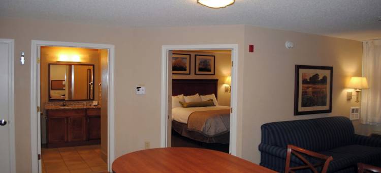 洲际Candlewood套房酒店科洛尼尔海茨-李堡(Candlewood Suites COLONIAL HEIGHTS-FT LEE by IHG)图片