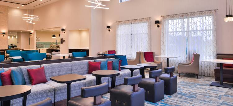 德梅因机场Homewood Suites by Hilton(Homewood Suites by Hilton - des Moines Airport)图片