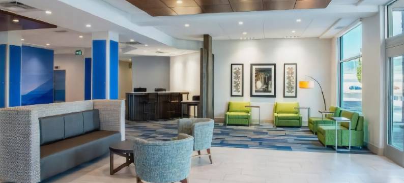 Holiday Inn Express & Suites Brandon图片