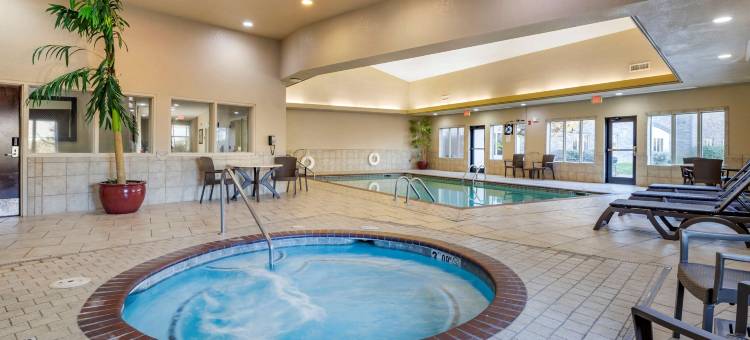 本顿维尔- 水晶桥舒适酒店(Comfort Inn Bentonville - Crystal Bridges)图片