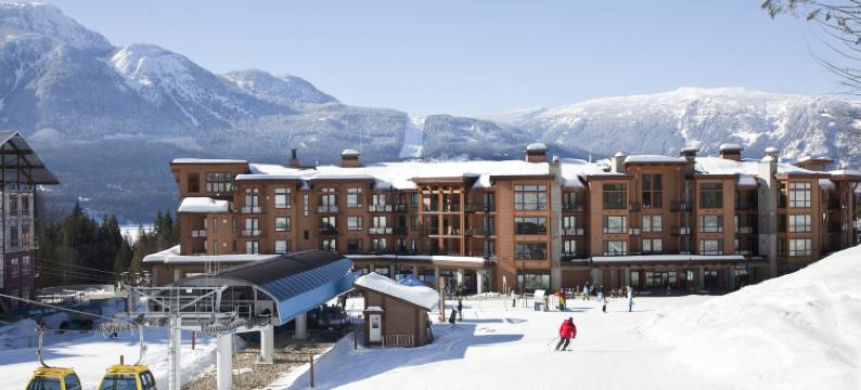 萨顿广场酒店雷夫尔斯托克山度假村(Sutton Place Hotel Revelstoke Mountain Resort)图片