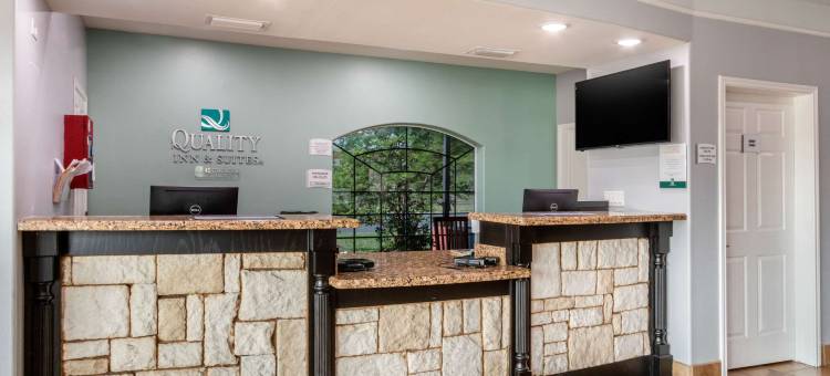 梅赛德斯/韦斯拉科奥特莱斯凯艺套房酒店(Quality Inn & Suites at the Outlets Mercedes-Weslaco)图片