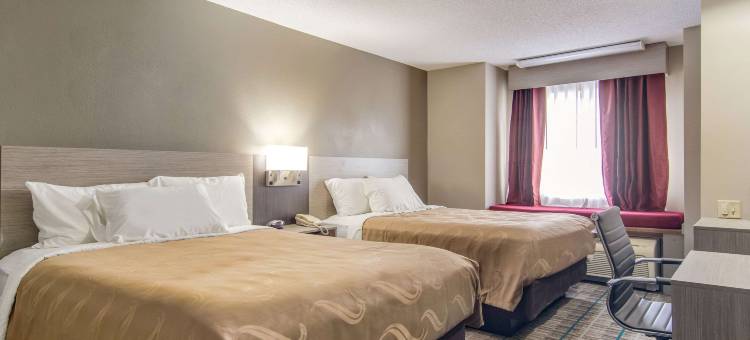 格罗夫城-奥特莱斯购物中心罗德威套房酒店(Quality Inn & Suites Grove City-Outlet Mall)图片