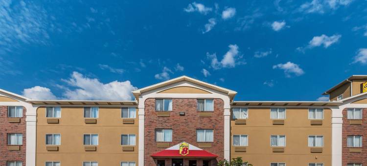 登顿速8酒店(Super 8 by Wyndham Denton)图片