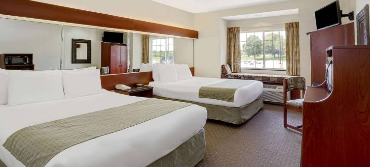 印第安纳波利斯机场温德姆麦客达酒店(Microtel Inn & Suites by Wyndham Indianapolis Airport)图片