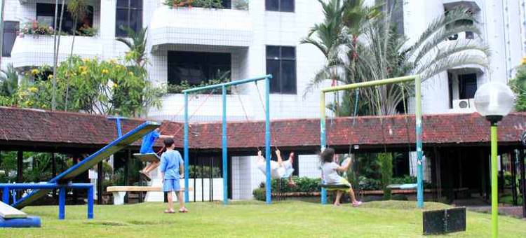 多巴湖国际酒店(Danau Toba Hotel International)图片