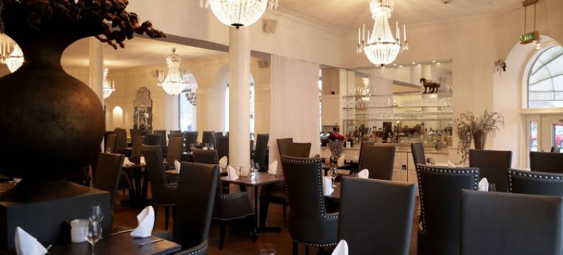 瓦尔伯格斯塔德斯霍特尔亚洲水疗酒店(Varbergs Stadshotell & Asia Spa)图片