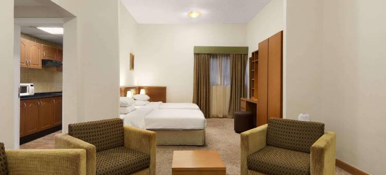 阿吉曼温德姆华美达套房酒店(Ramada Hotel & Suites by Wyndham Ajman)图片