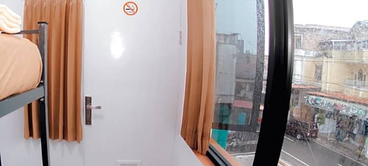 Aur Kuning Hostel Syariah Bukittinggi图片