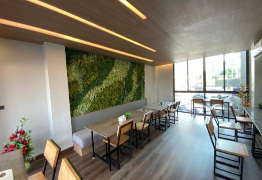 Prinn Hotel Hotel Overview