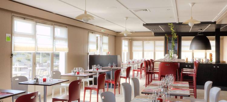 爱罗机场普瓦捷康铂饭店(Campanile NATURE - Poitiers Sud Aéroport)图片